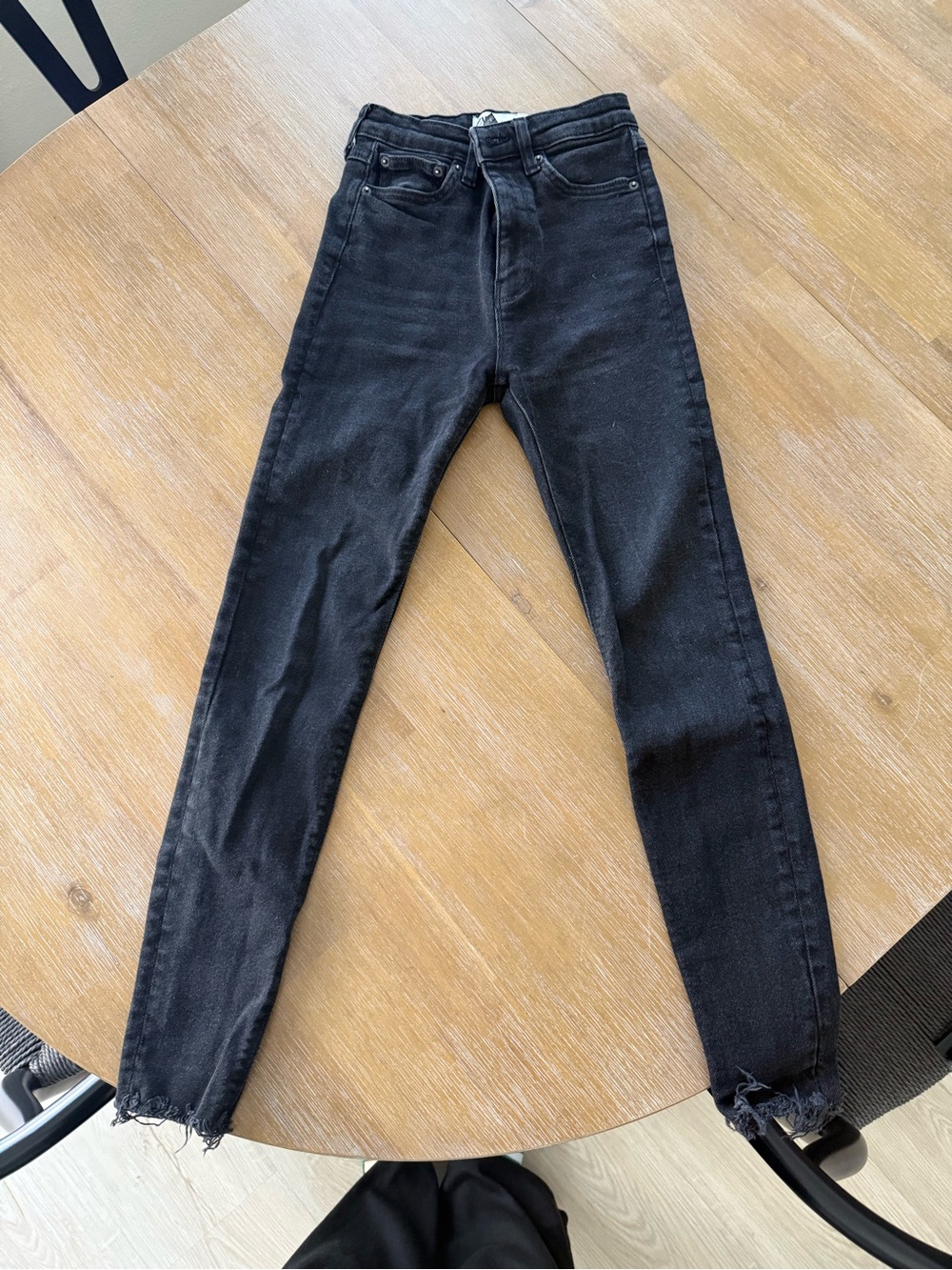 Zara Black Skinny Jeans